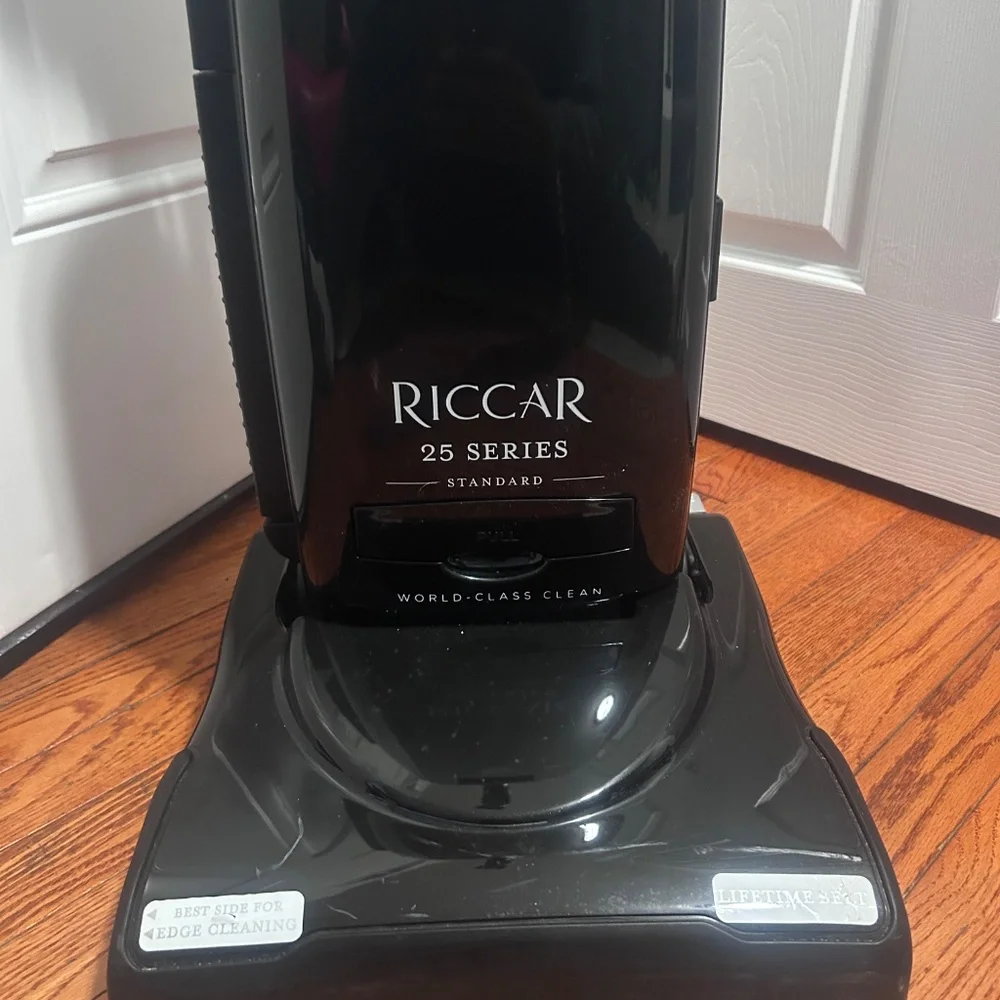Riccar R25 Standard Upright Vacuum R25S.2